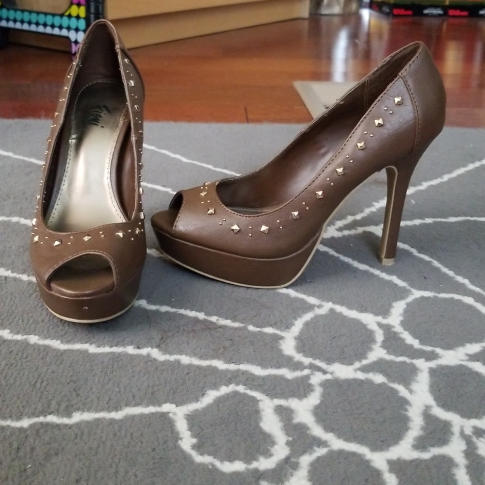 FIONI heels